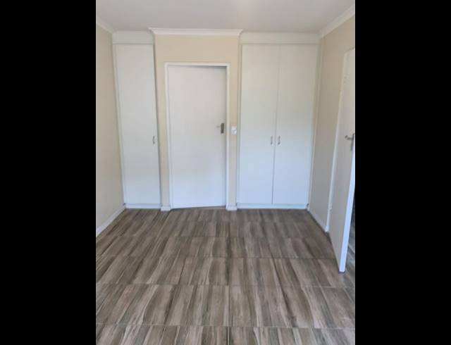 1 BEDROOM PROPERTY TO RENT IN WYNBERG